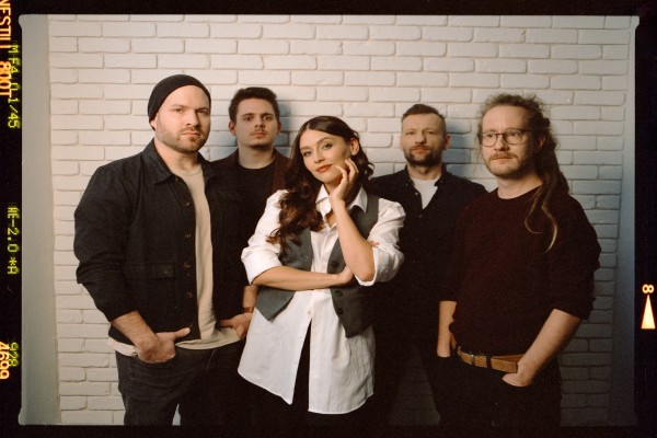 Kateřina Marie Tichá a Bandjeez - PETROF Gallery, Hradec Králové 2026